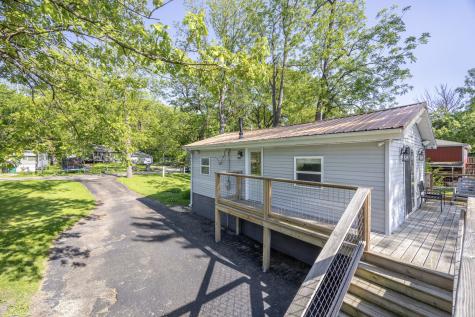 3347 East 2059th Road Ottawa IL 61350