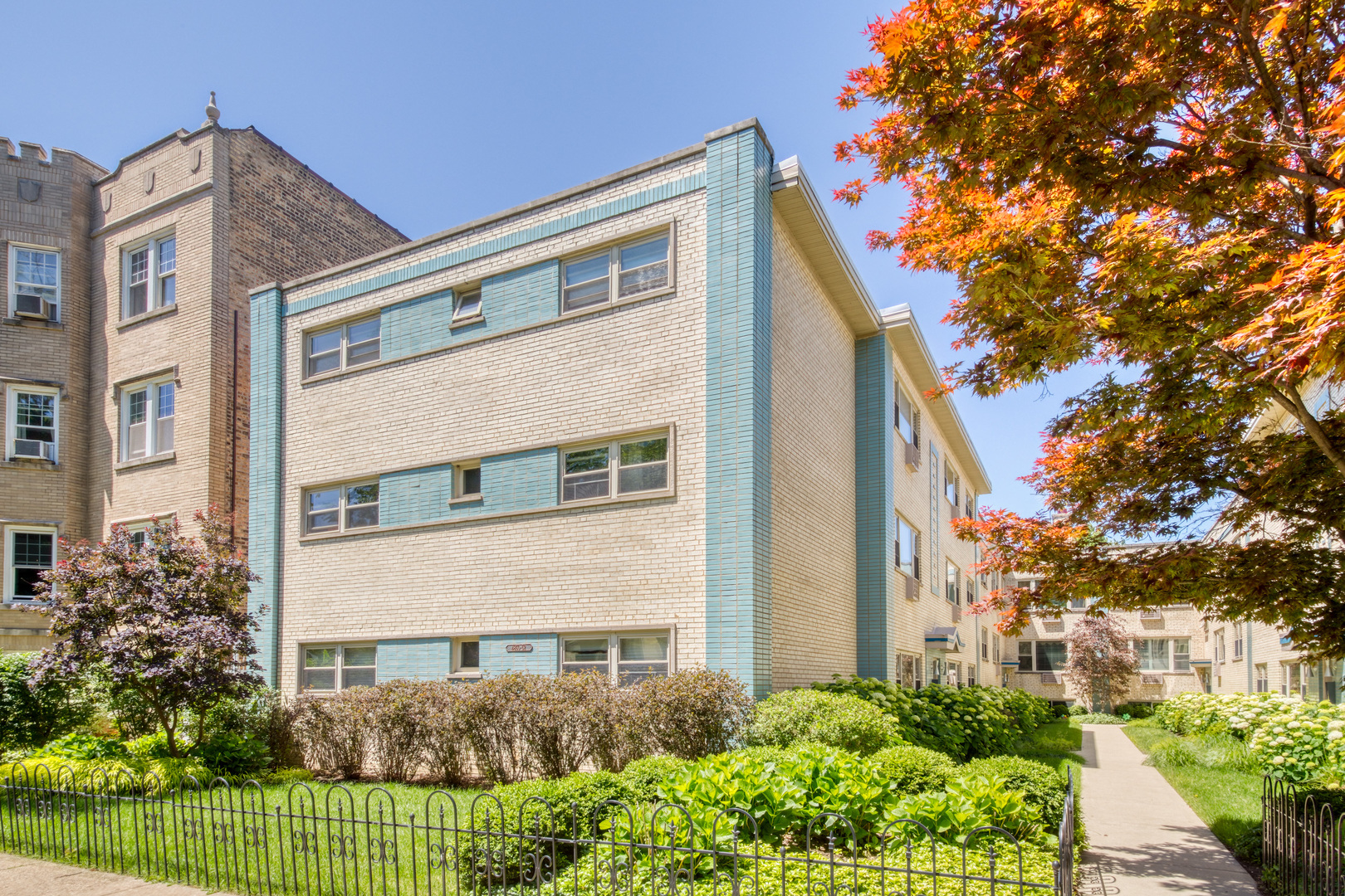 4850 North Paulina Street Chicago IL 60640