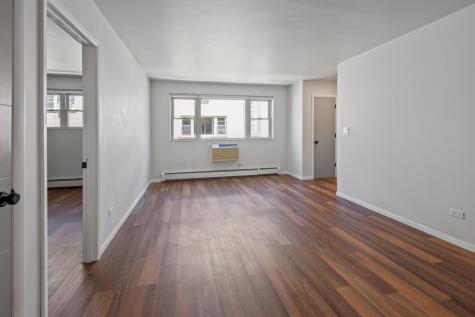 4850 North Paulina Street Chicago IL 60640
