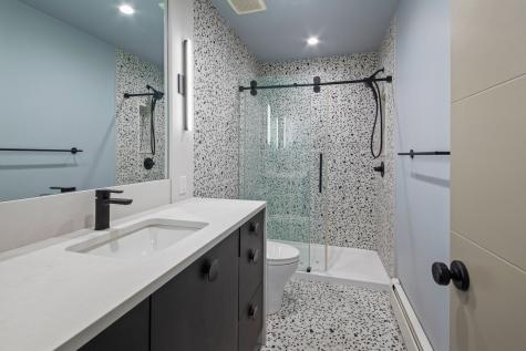 4850 North Paulina Street Chicago IL 60640