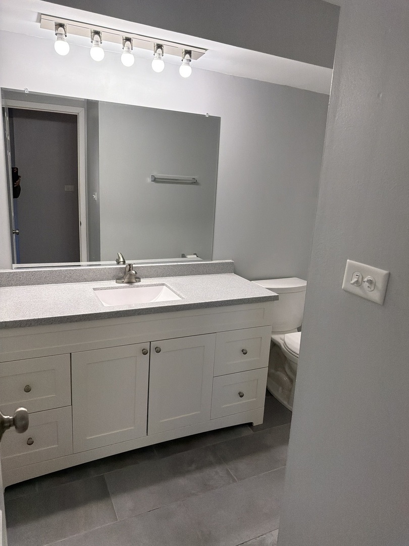 110 West 66th Street Westmont IL 60559
