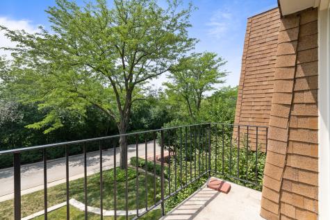 1250 Park Avenue W Highland Park IL 60035