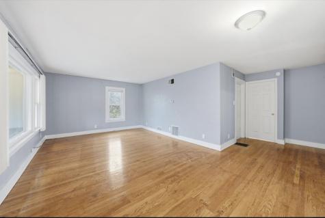 18335 Sherman Street Lansing IL 60438