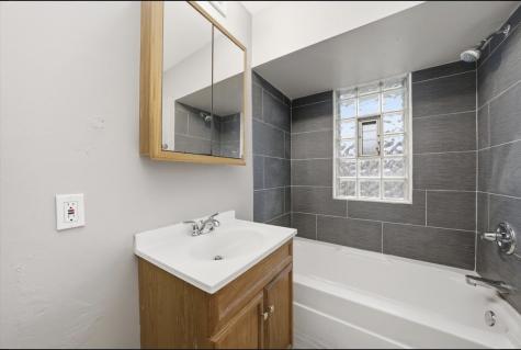 18335 Sherman Street Lansing IL 60438