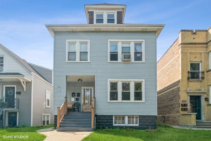 5131 West Henderson Street Chicago IL 60641
