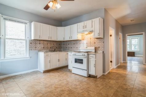5131 West Henderson Street Chicago IL 60641
