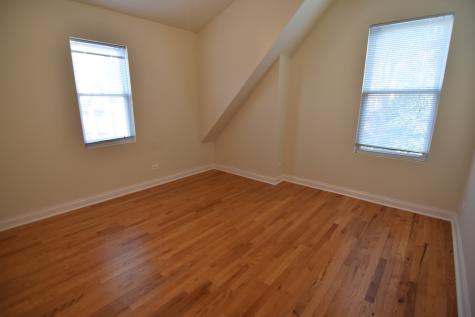 3234 North Clark Street Chicago IL 60657