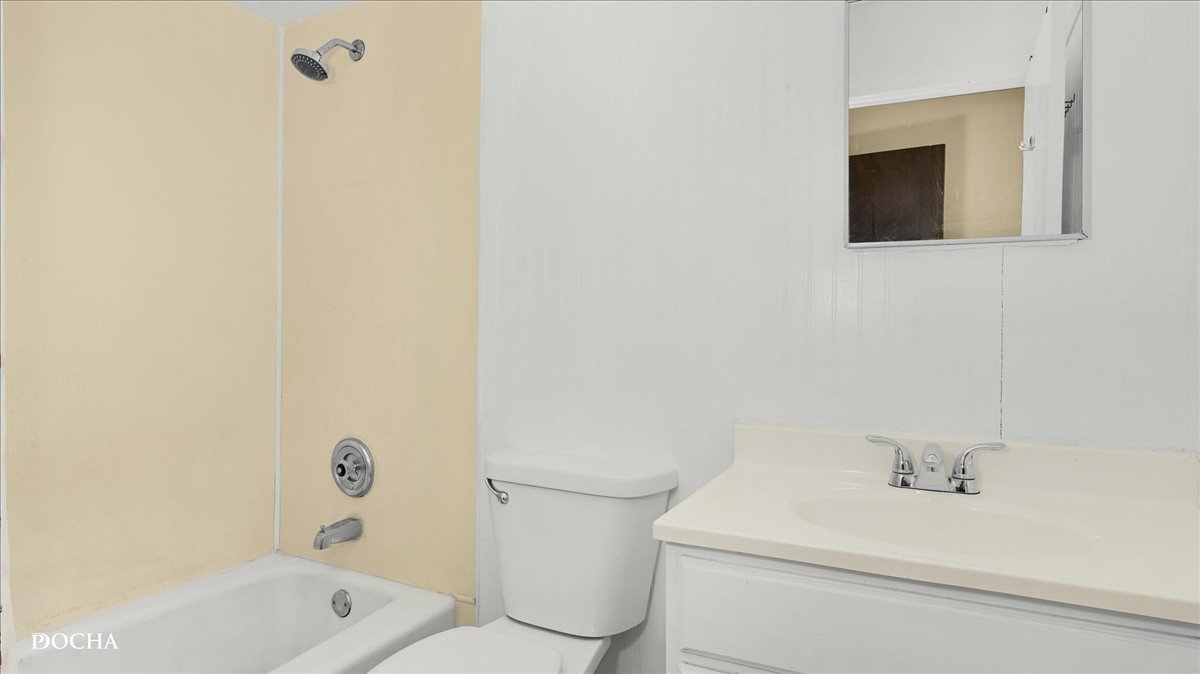 201 Gregory Street Aurora IL 60504