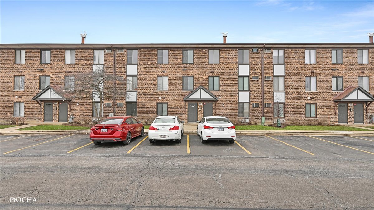 201 Gregory Street Aurora IL 60504