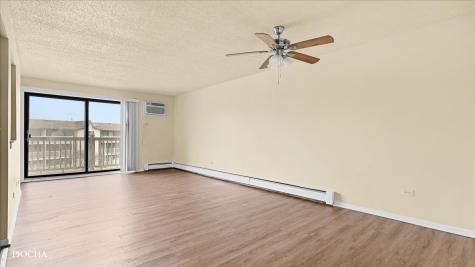 201 Gregory Street Aurora IL 60504