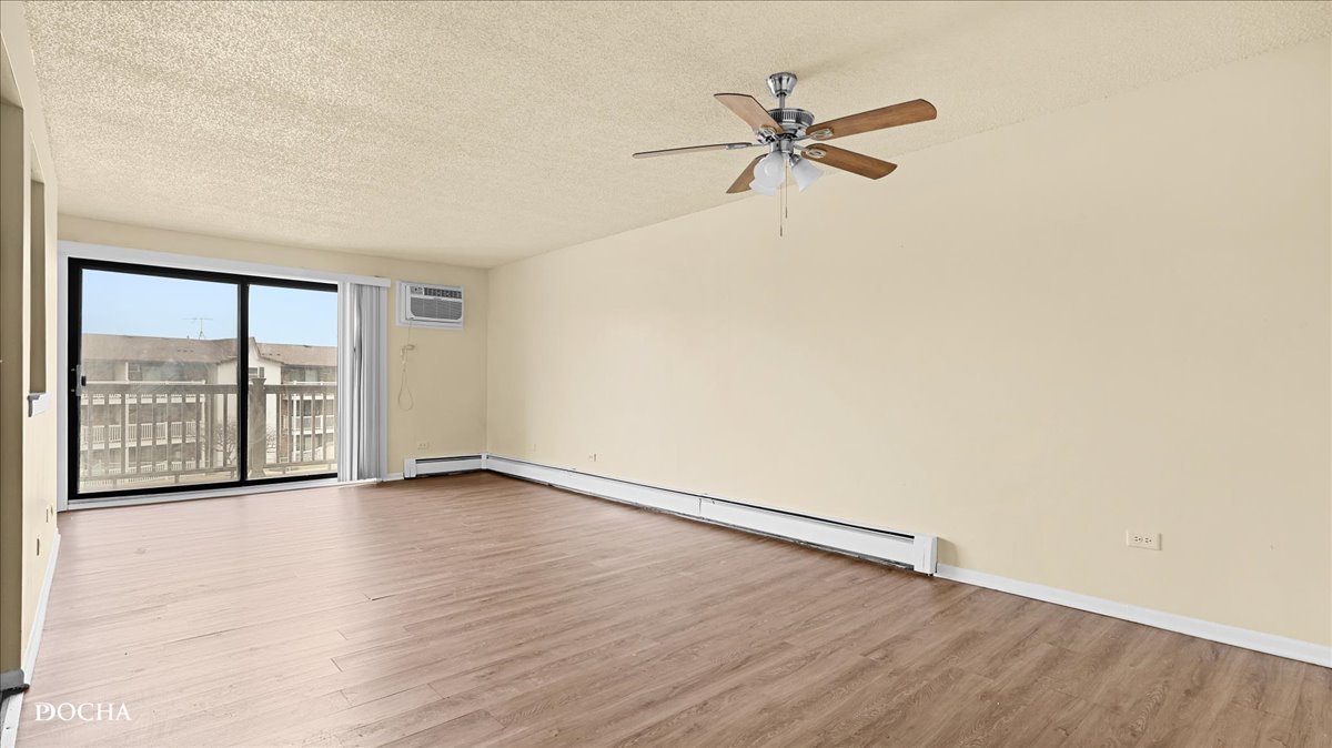 201 Gregory Street Aurora IL 60504