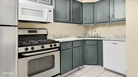 201 Gregory Street Aurora IL 60504