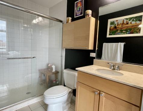 1000 West Leland Avenue Chicago IL 60640