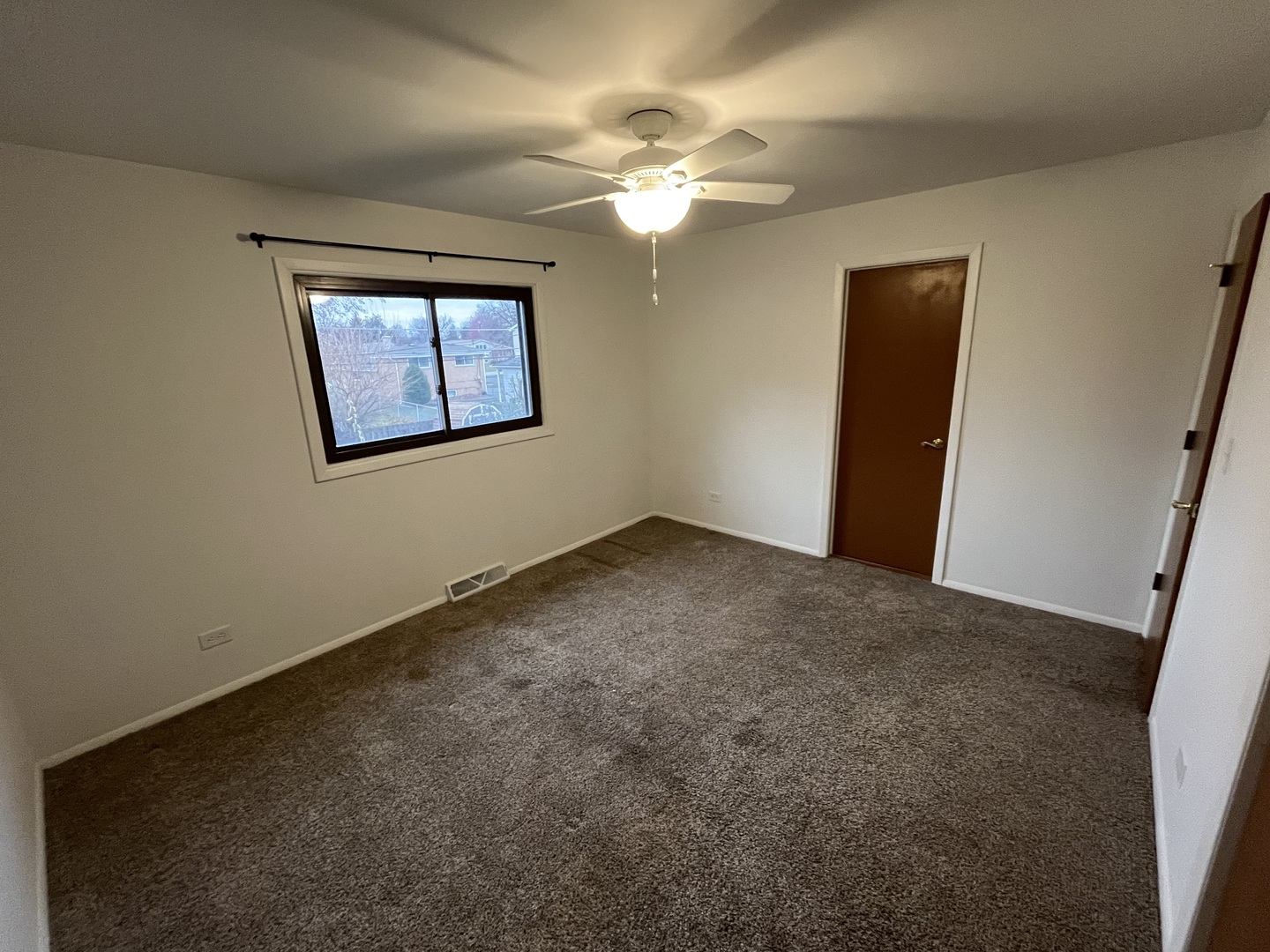 562 North Van Auken Street Elmhurst IL 60126