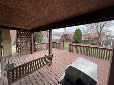 562 North Van Auken Street Elmhurst IL 60126