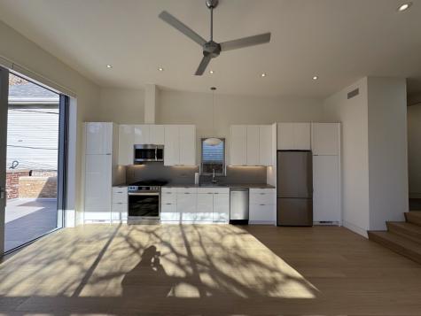 1317 North Leavitt Street Chicago IL 60622