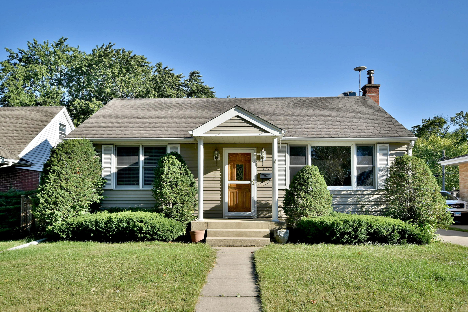 171 East Hale Street Elmhurst IL 60126