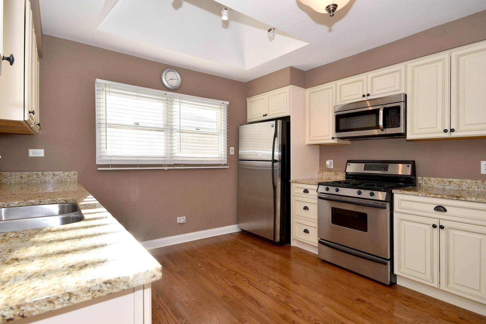 171 East Hale Street Elmhurst IL 60126