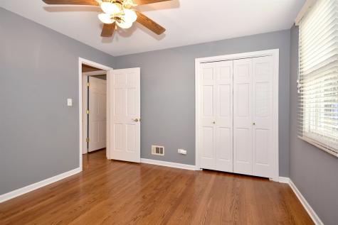 171 East Hale Street Elmhurst IL 60126