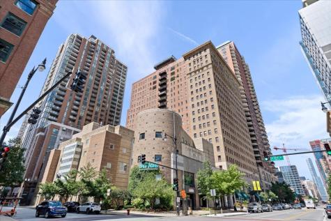 40 East 9th Street Chicago IL 60605