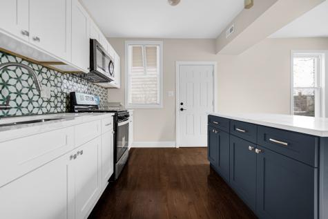7011 South Prairie Avenue Chicago IL 60637