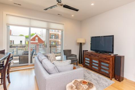3049 North Clybourn Avenue Chicago IL 60618