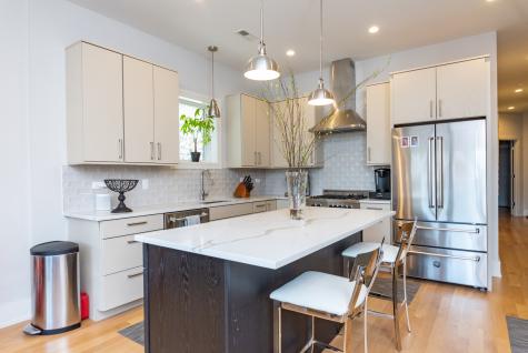 3049 North Clybourn Avenue Chicago IL 60618