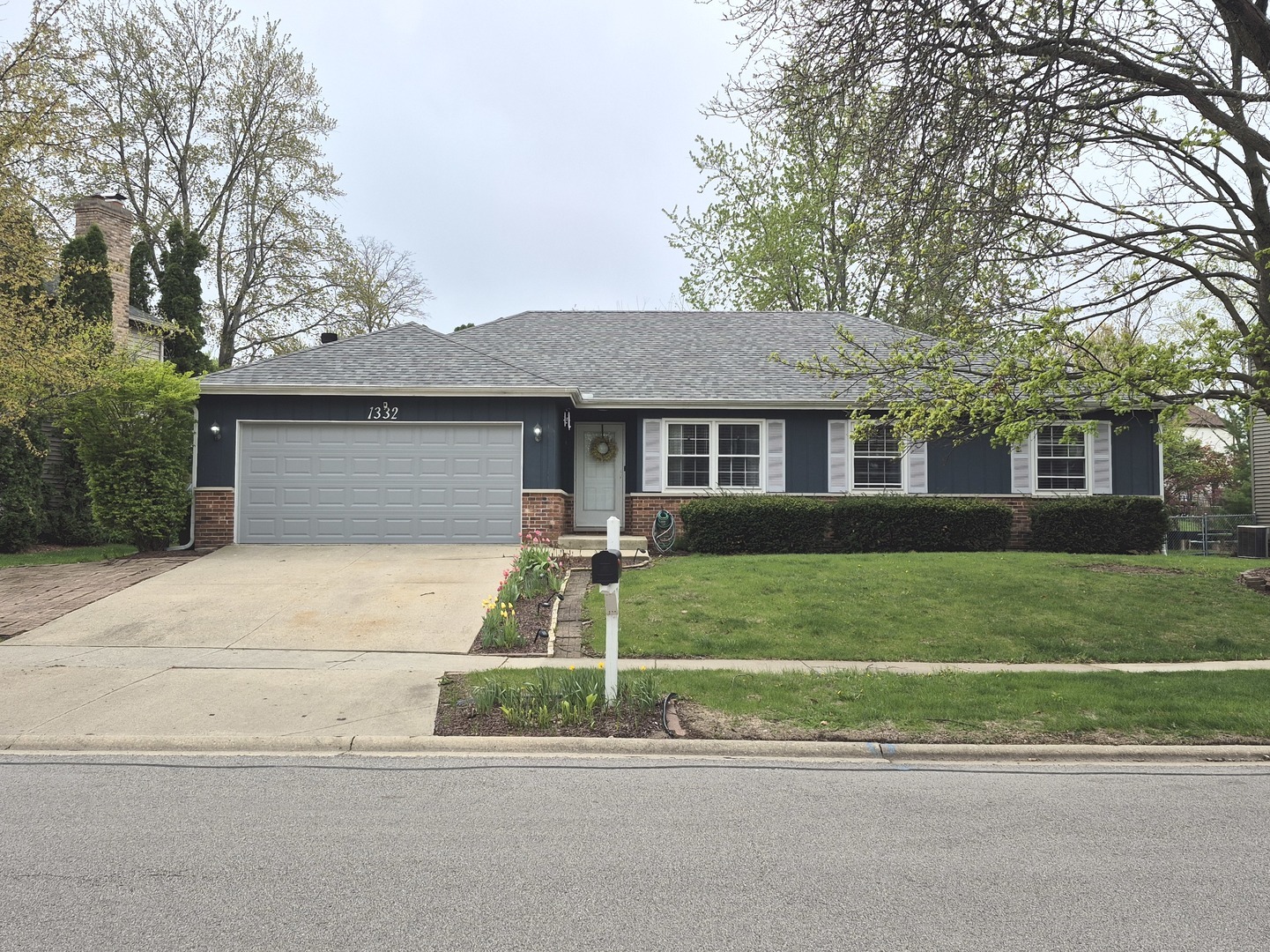 1332 East Bailey Road Naperville IL 60565