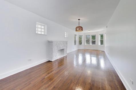 3336 West Evergreen Avenue Chicago IL 60651