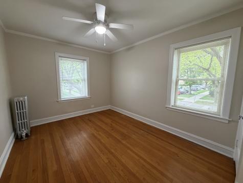 5230 North Rockwell Street Chicago IL 60625