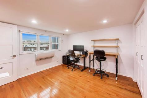 2810 North Wolcott Avenue Chicago IL 60657