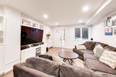 2810 North Wolcott Avenue Chicago IL 60657