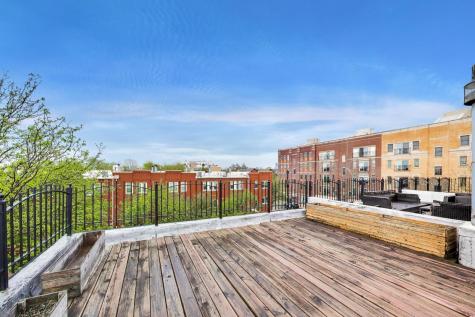 2810 North Wolcott Avenue Chicago IL 60657
