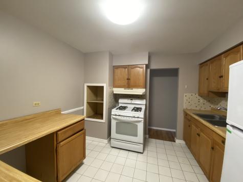 8994 Kennedy Drive Des Plaines IL 60016