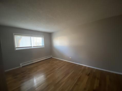 8994 Kennedy Drive Des Plaines IL 60016