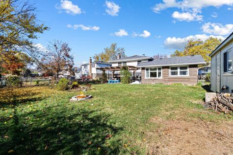 2430 South Shag Bark Trail Arlington Heights IL 60005