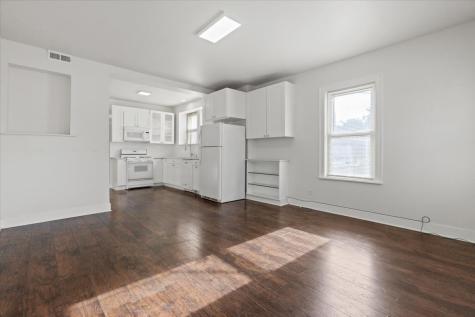 5742 North Milwaukee Avenue Chicago IL 60646
