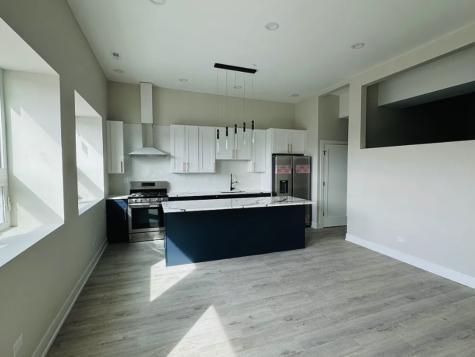 3214 West Lawrence Avenue Chicago IL 60625