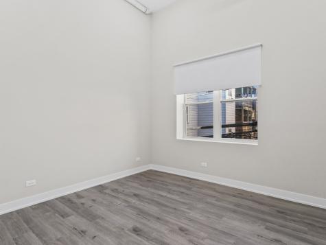 3214 West Lawrence Avenue Chicago IL 60625