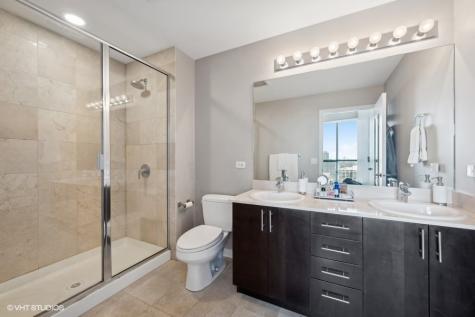 303 West Ohio Street Chicago IL 60610