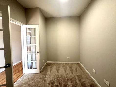 5439 North Broadway Street Chicago IL 60640