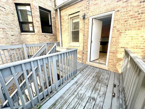 5439 North Broadway Street Chicago IL 60640