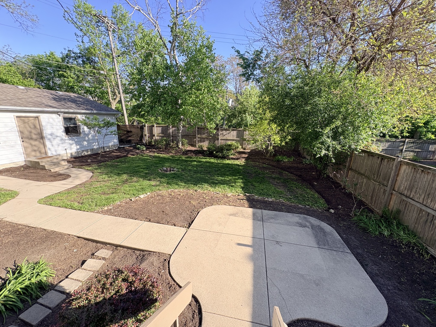 634 East 5th Avenue Naperville IL 60563