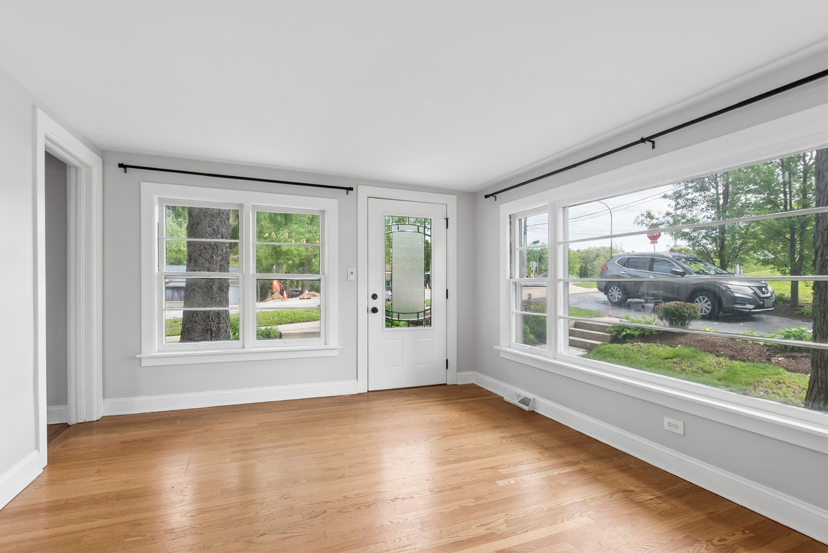 634 East 5th Avenue Naperville IL 60563