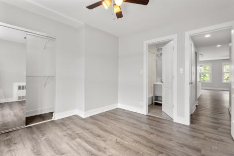1303 West Estes Avenue Chicago IL 60626