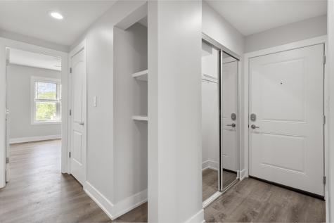 1303 West Estes Avenue Chicago IL 60626