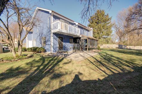 1104 Samstag Court Naperville IL 60563