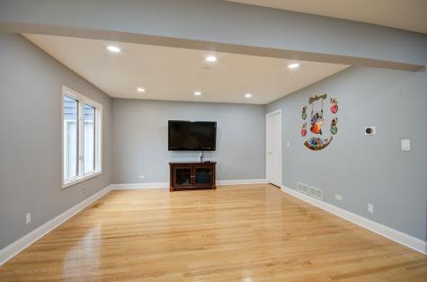 1104 Samstag Court Naperville IL 60563