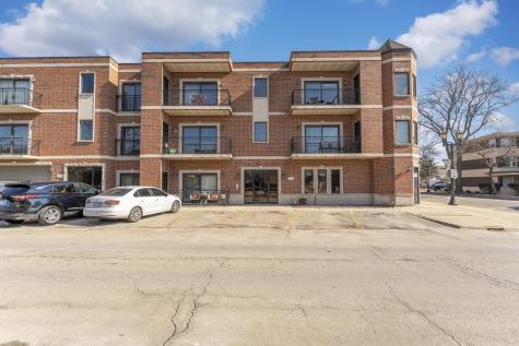 2805 North 75th Court Elmwood Park IL 60707
