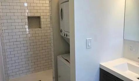2362 North Clybourn Avenue Chicago IL 60614